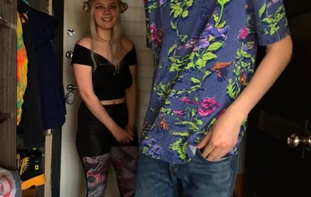 Очень довольна походом к соседу за солью с кунилингусом, и не только.